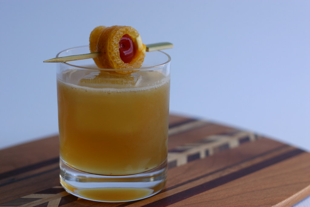 Лучшие коктейли на Новый год | Generator-online.com